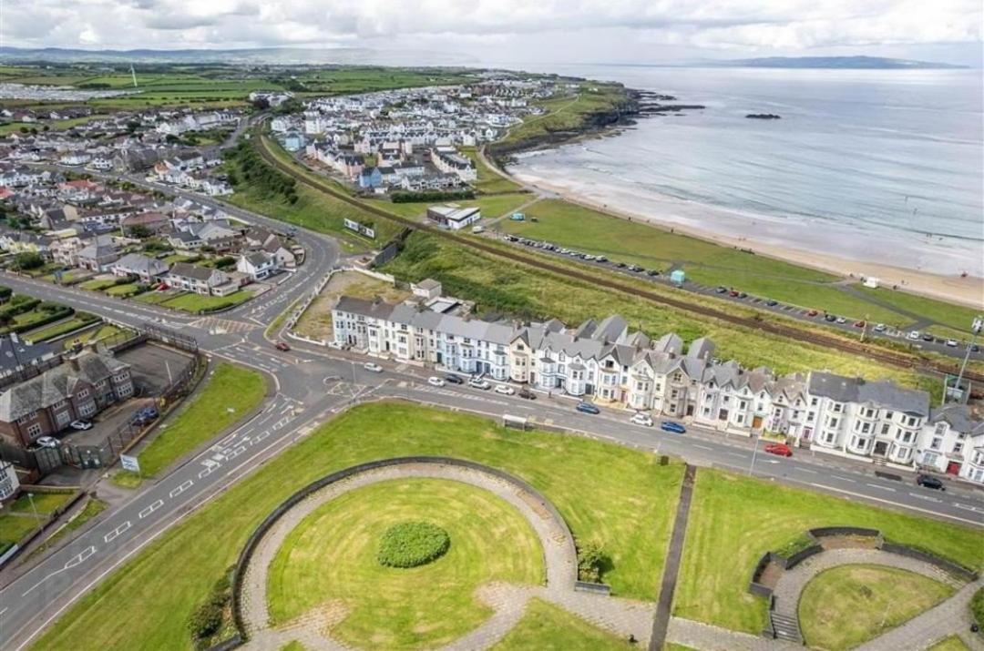 5 West Beach - Portrush By The Sea Extérieur photo